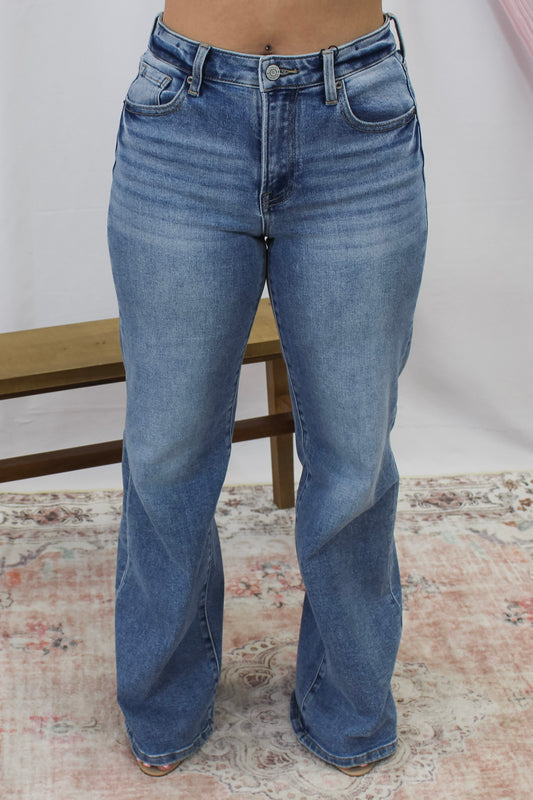 Everyday Light Wash Wide Leg Jeans