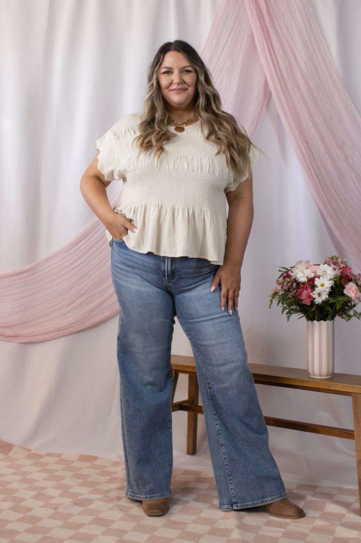 Simply Scallop Linen Top